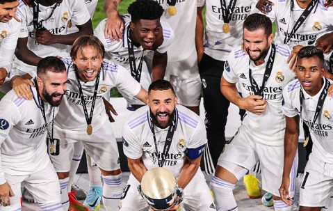 爱游戏大陆 -包含窗口期欧超杯传出新动向,葡萄牙体育内部沟通,管理层表态:话题不断,团队化学反应显著的词条