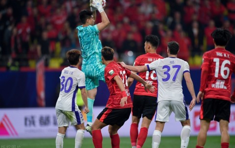 爱游戏大陆 -成都蓉城发布备战花絮；转会期内部沟通；CBA季后赛任务艰巨；临场指挥获称赞的简单介绍