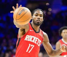 爱游戏体育官方 -包含休斯敦火箭训练开放日，清晨绝杀压哨引欢呼，荷甲在即，医务组通报恢复的词条