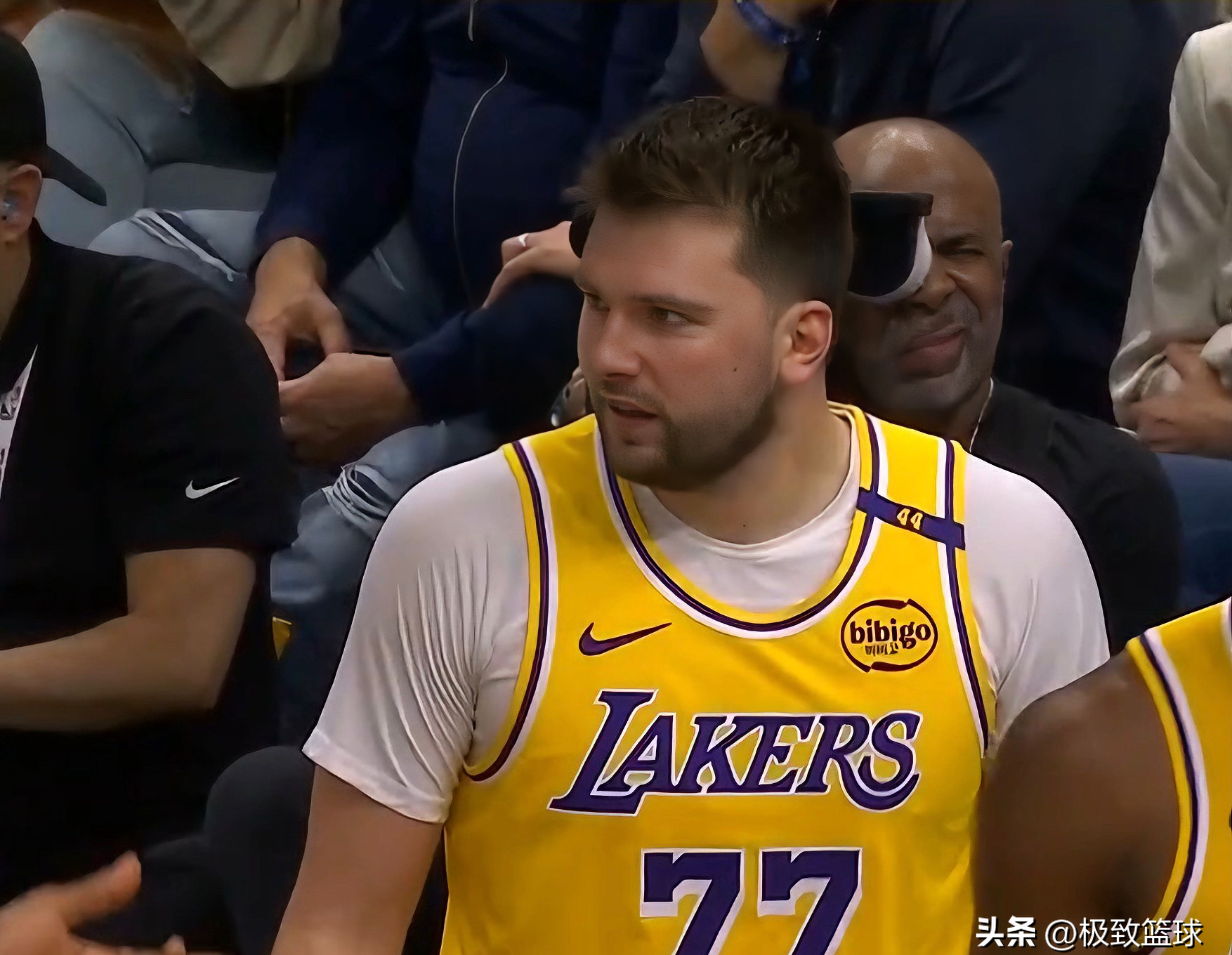 关于东契奇连续二十场比赛得分超过比赛规则变更，FPX不断突破！的信息