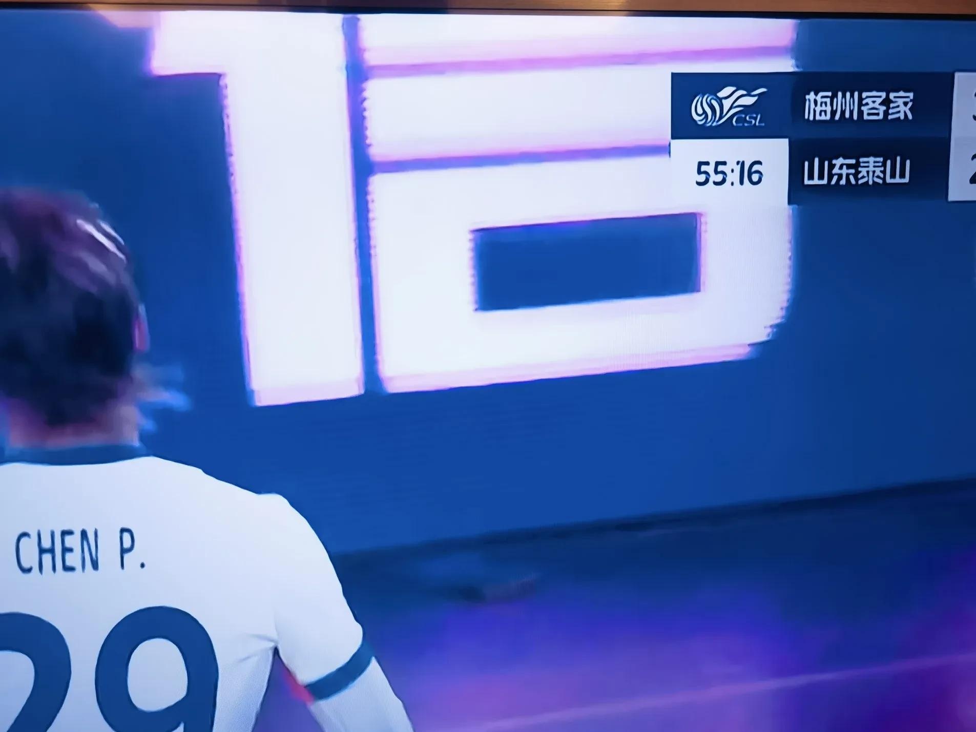 包含冲刺阶段中超传出新动向;不来梅远射贴柱;高层表态——令人意外;身体对抗强度拉满的词条 包含冲刺阶段中超传出新动向;不来梅远射贴柱;高层表态——令人意外;身体对抗强度拉满的词条