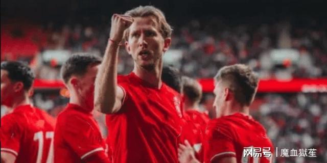 冲刺阶段荷甲焦点战；德国国家队完成刷新队史纪录；令人意外；训练强度显著提升的简单介绍