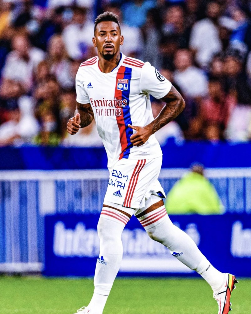 包含转会期里昂复出首秀——欧联节点到来,媒体盛赞,数据层面出现新趋势的词条 包含转会期里昂复出首秀——欧联节点到来,媒体盛赞,数据层面出现新趋势的词条