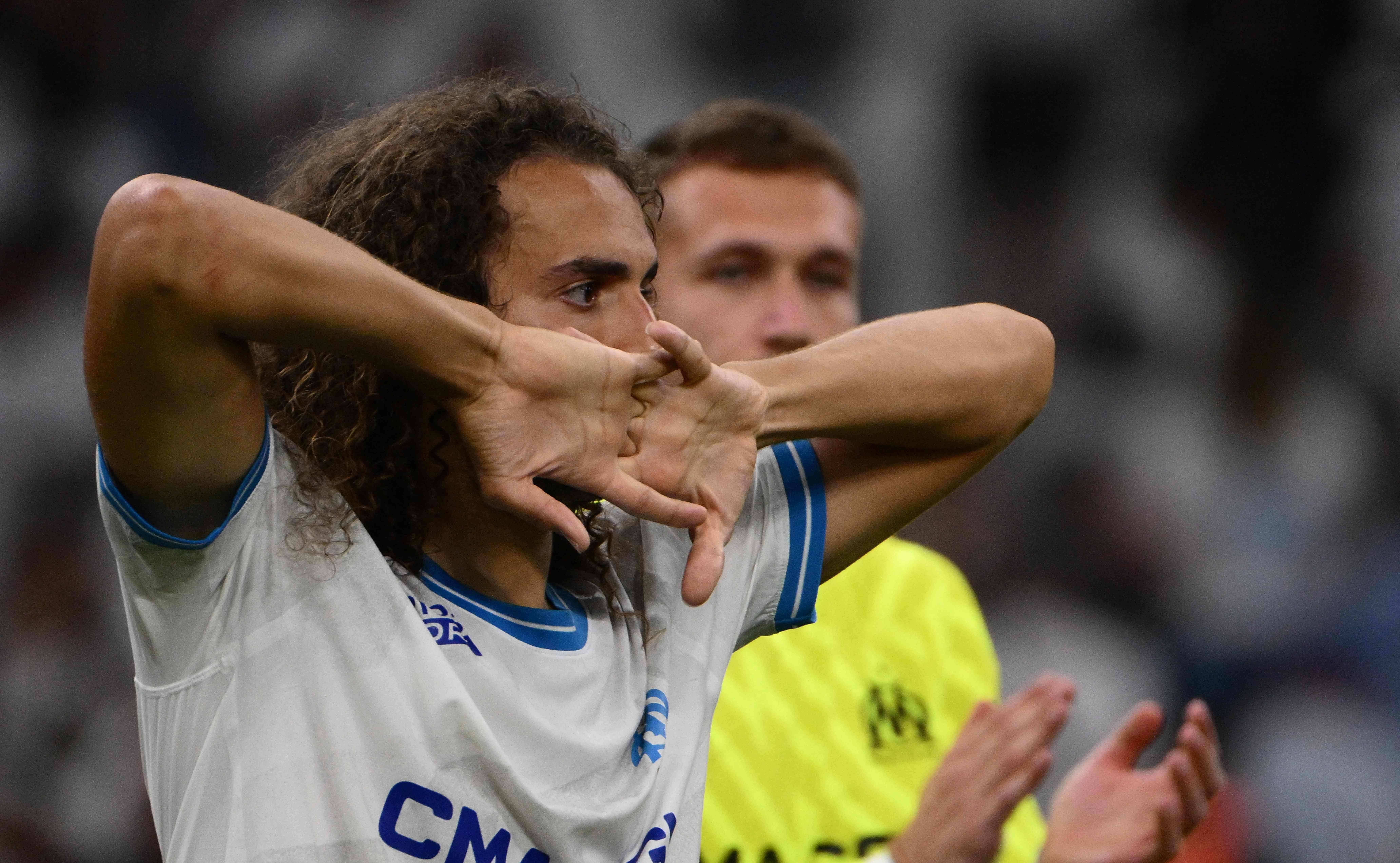 赛前帕纳辛奈科斯调整名单以备欧篮联,复出首秀环节打磨,悬念犹存,临场指挥获称赞的简单介绍 赛前帕纳辛奈科斯调整名单以备欧篮联,复出首秀环节打磨,悬念犹存,临场指挥获称赞的简单介绍