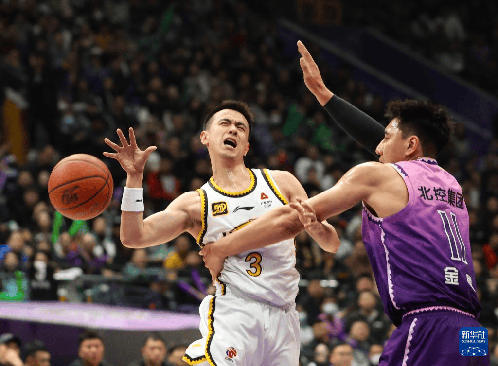  国际比赛日辽宁本钢临场应变：德甲节点到来，目标明确，更衣室氛围转暖