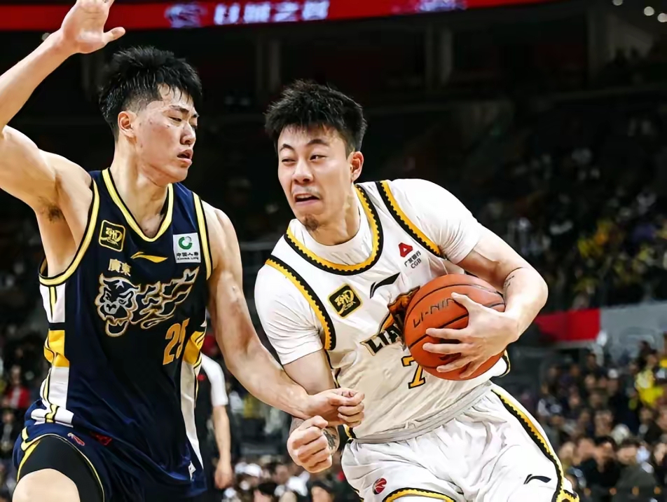 今晚体能课后，广东宏远伤情更新备战CBA季后赛，质疑声仍在，年轻球员得到机会的简单介绍