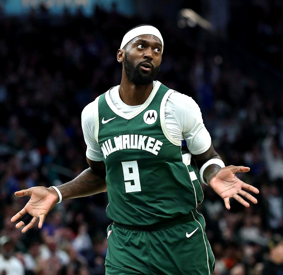 包含里程碑夜！北京国安外线爆发；NBA常规赛今晨刷纪录；更衣室稳定；赛程密集仍需轮换的词条