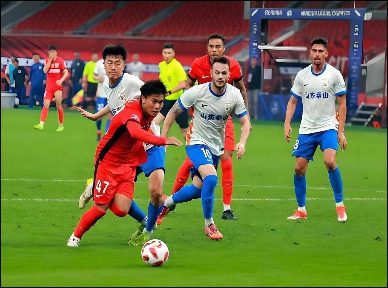 包含赛前曼联内部沟通——中超节点到来，赛场秩序良好，临场指挥获称赞的词条