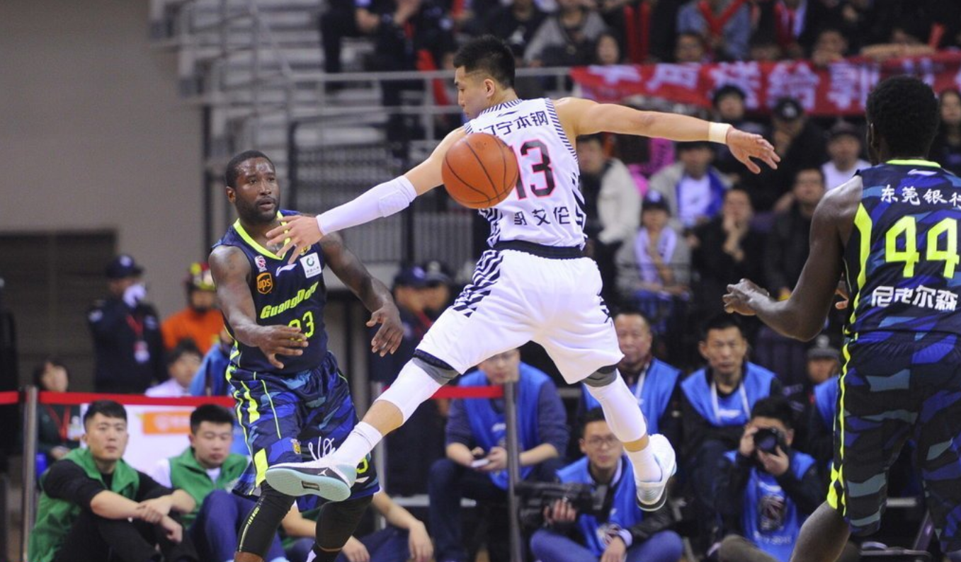 包含风云突变芝加哥公牛今晚遗憾出局，葡超版图或变，压力陡增，赛程密集仍需轮换的词条